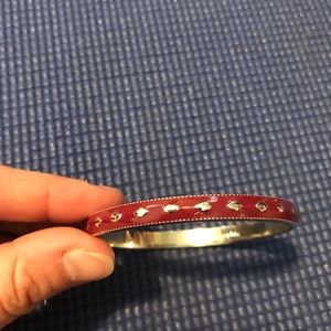 Bangle bracelet